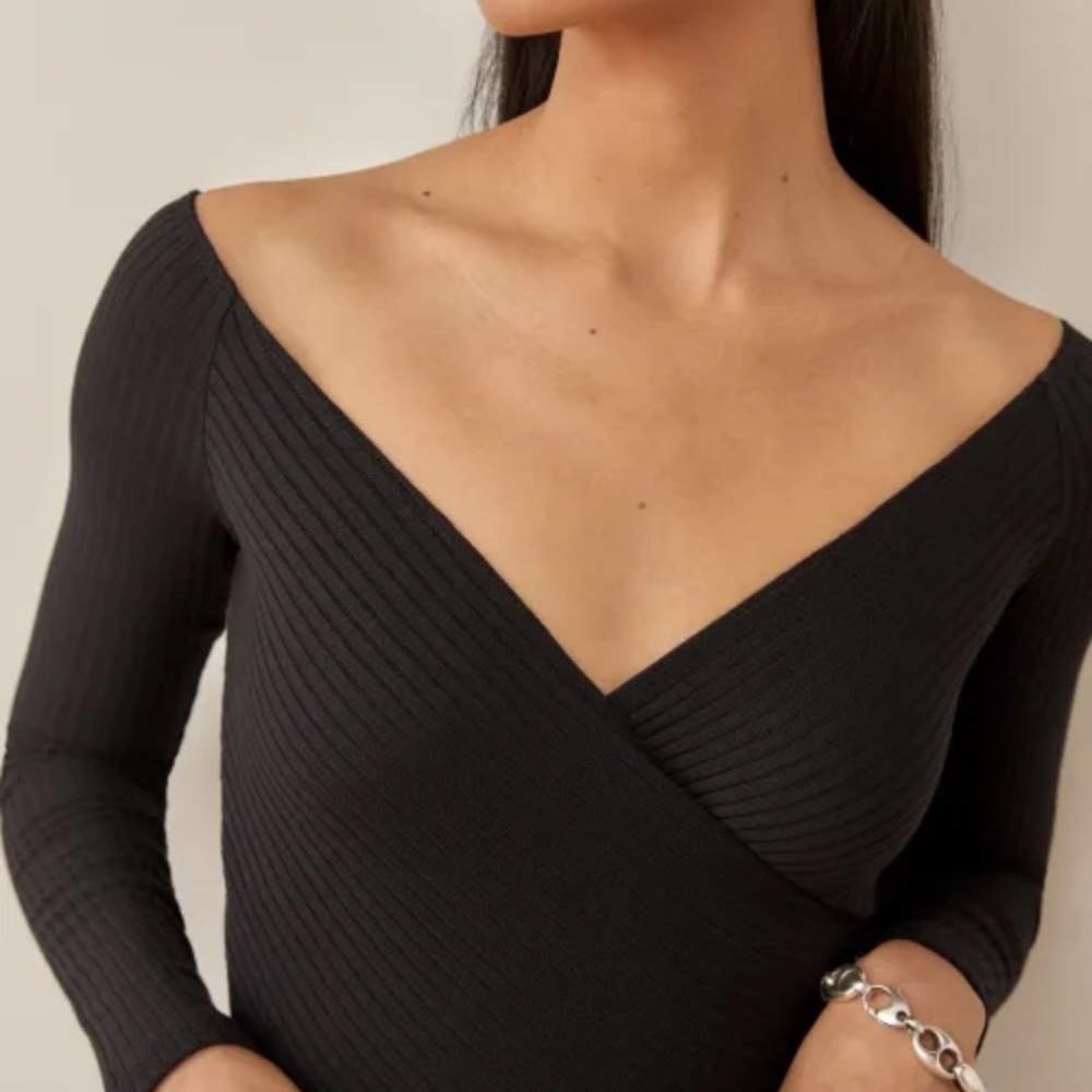 Reformation XS black deep V wrap top